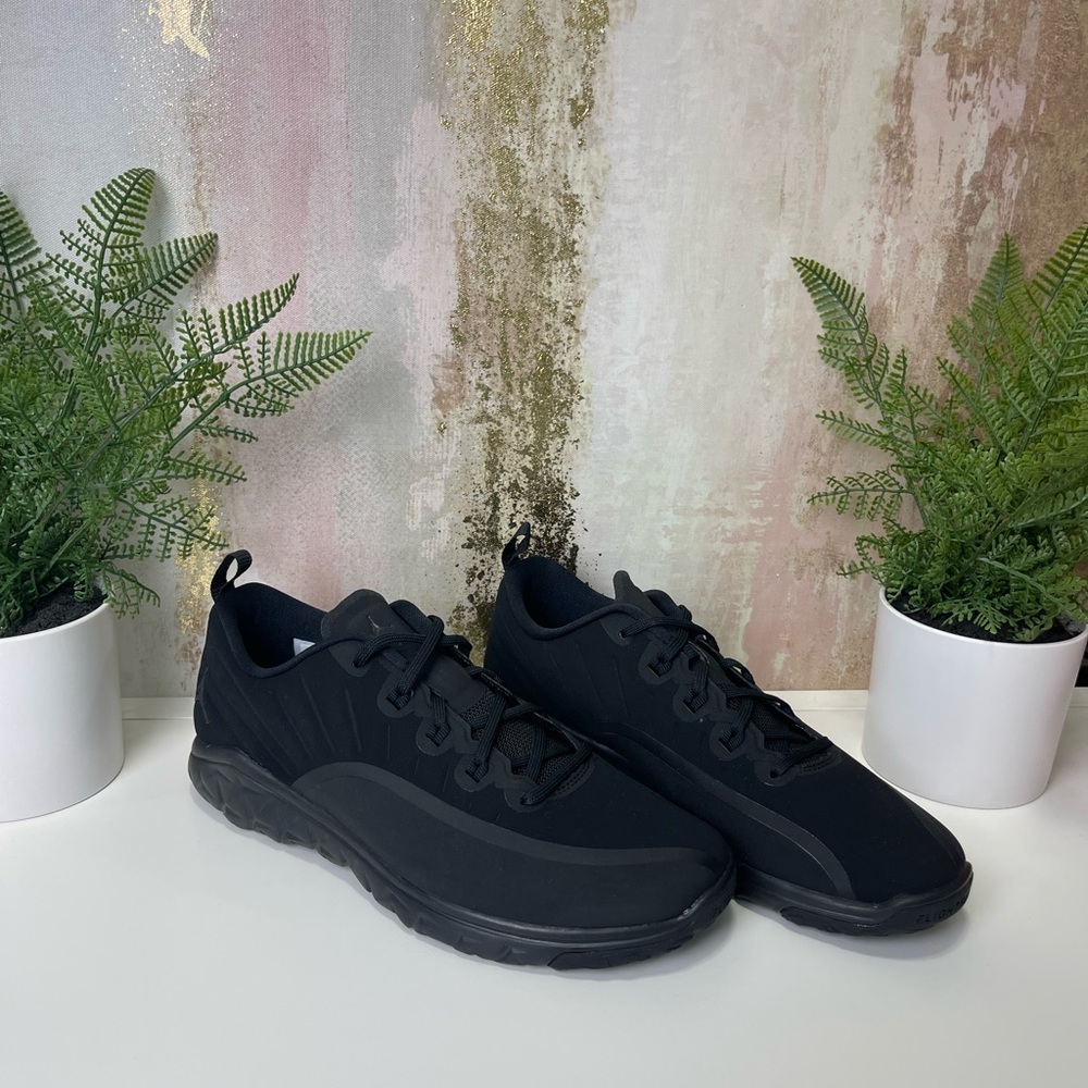 Jordan All Black Women’s Sneakers size 6.5